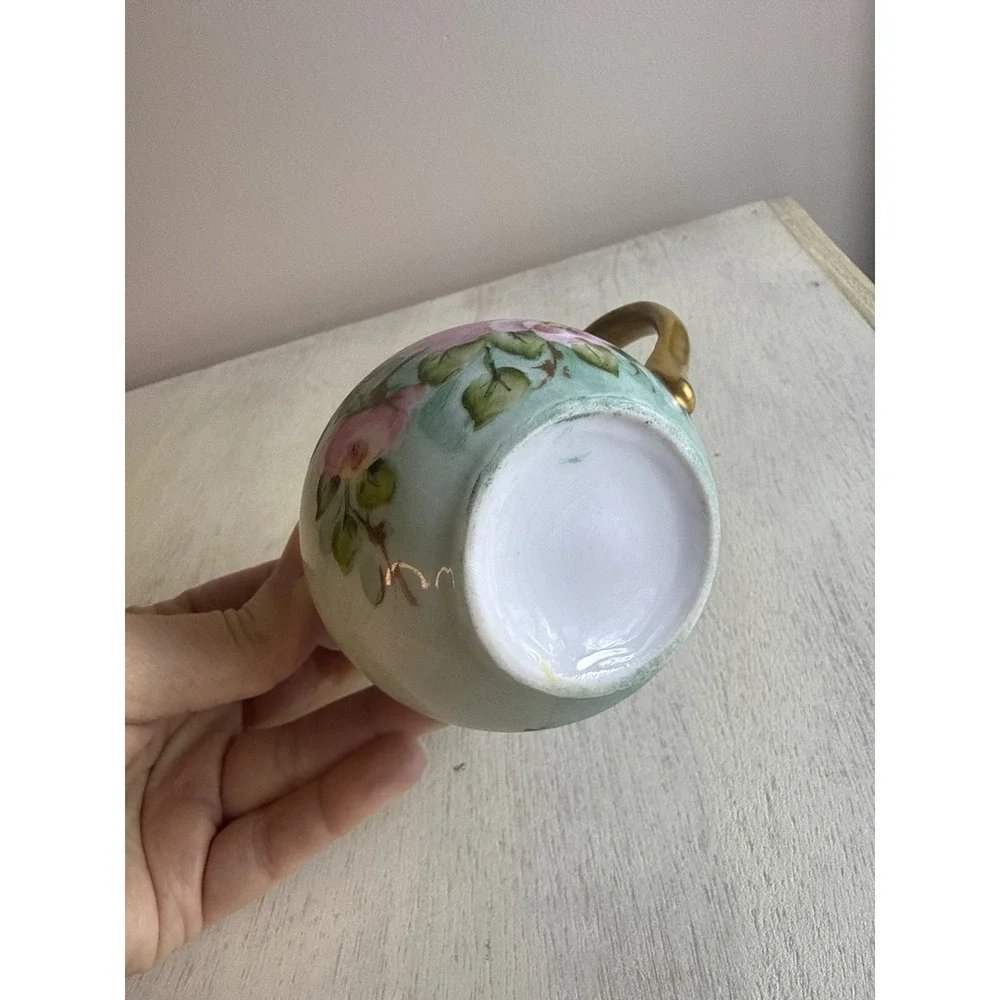 Vintage‎ Hand Painted Floral Porcelain Creamer Pink Roses Gold Handle Dainty